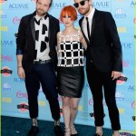 paramore-performs-still-into-you-at-teen-choice-awards-2013-01